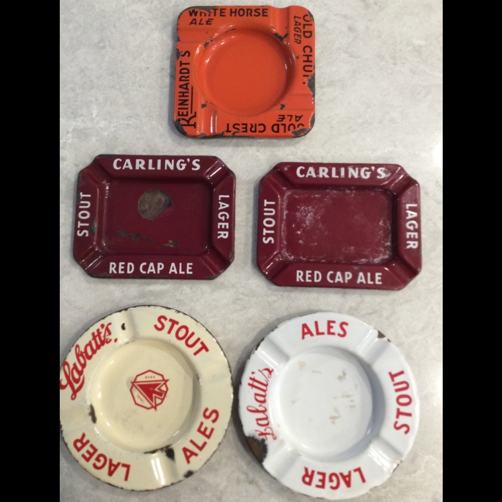 Vintage - Old Ashtrays (i)